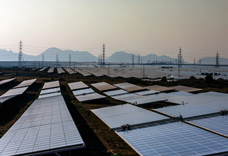 Bharat Petroleum collabs with Solar Energy Corporation of India; targets 1 GW of renewable energy by 2025